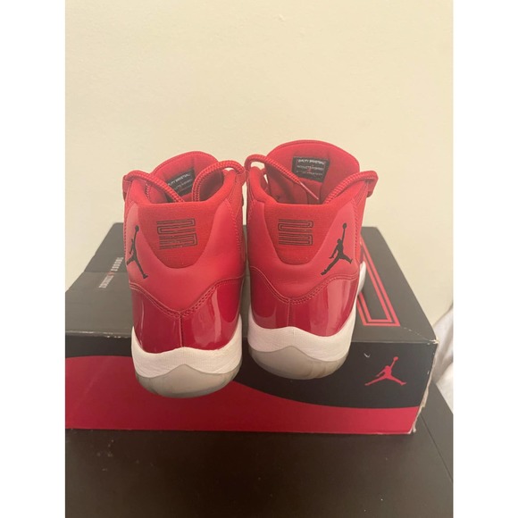 Air Jordan Retro 11 Win Like 96 Size 9.5 VNDS main image 6